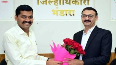 Photo of नवनियुक्त जिल्हाधिकारी डॉ. संजय कोलते यांनी स्वीकारला कार्यभार*